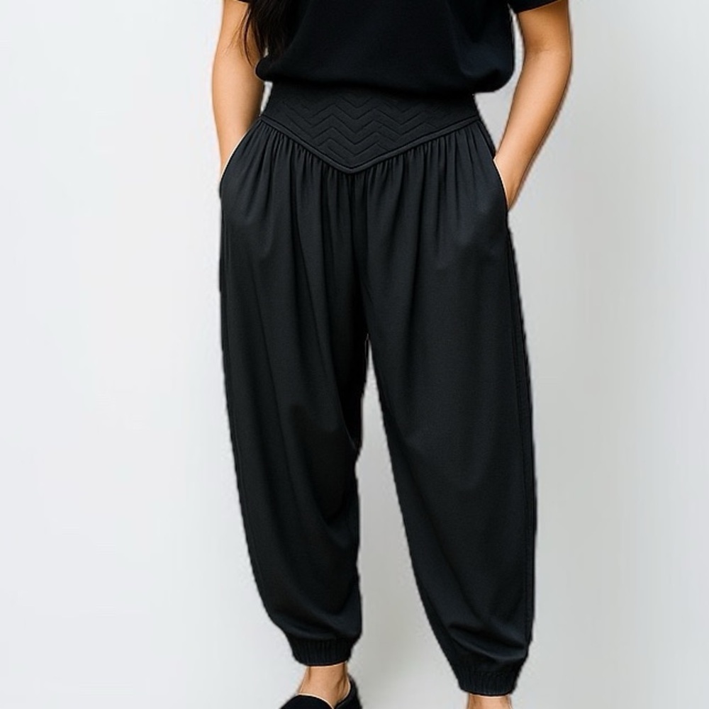 Vintage 80’s Wayne Clark Chiffon Harem Pants in Black | Size 10